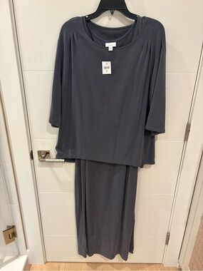 Relaxed Two-Piece Set in Charcoal Gray by